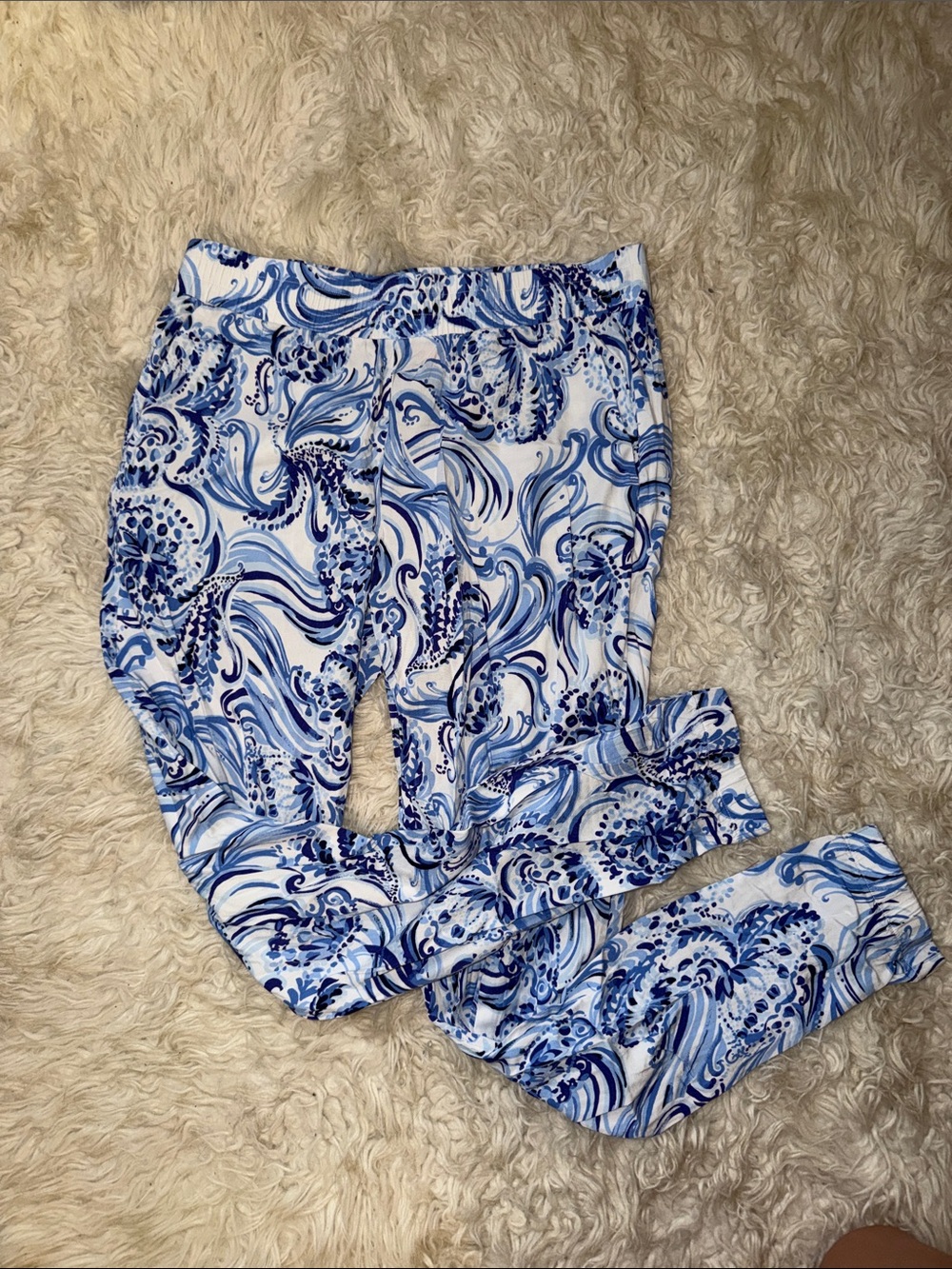 Lilly Pulitzer Blue and White Swirl Print Pants